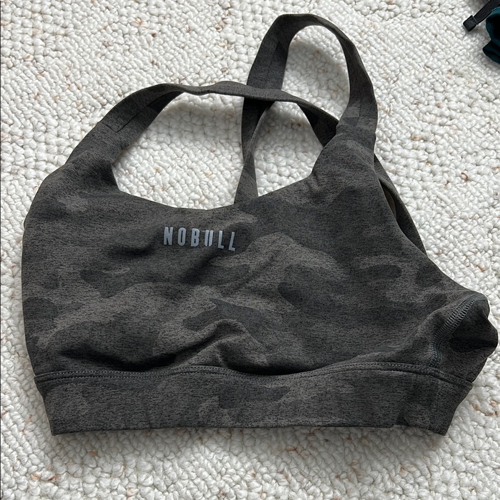 NOBULL Women's Camo Sports Bra - Black